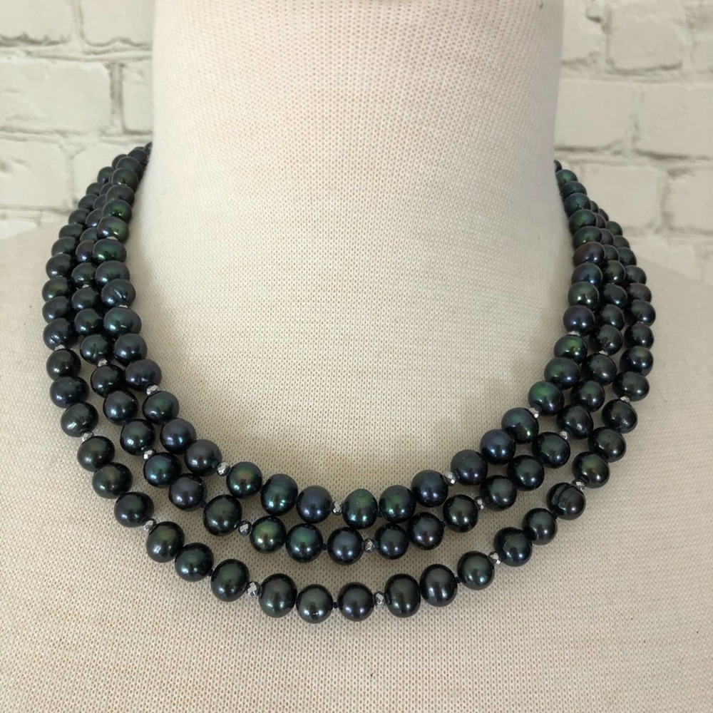 Savvy Cie Triple Strand Black Pearl Necklace NWT